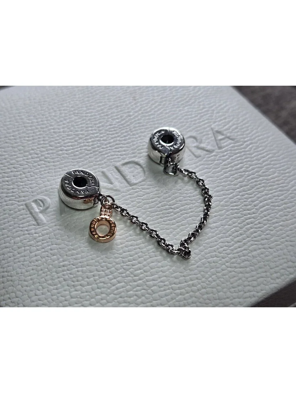 Pandora ale charm chain